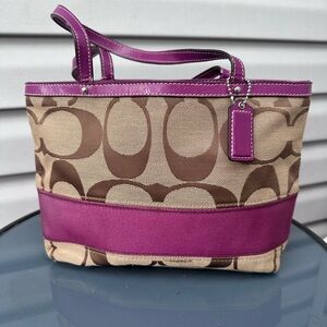 Y2K Coach small Tote!!